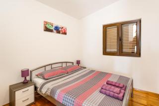 Apartments with parking space Pinezici, Krk - 24610 - 3