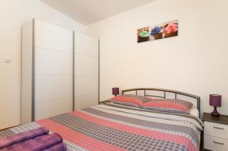 Apartments with parking space Pinezici, Krk - 24610 - 9