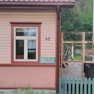 Piha-aitta taajamassa - Parikkala - 4