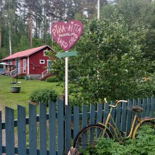 Piha-aitta taajamassa - Parikkala - 5