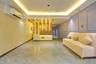 FabExpress Baba's Inn Kirti Nagar - 9