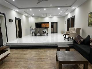 Mountain Crest Villa - Islamabad - 1