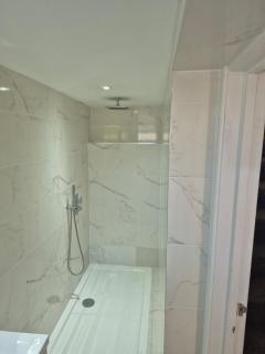 3 Bay Tree Close - Loudwater - 1