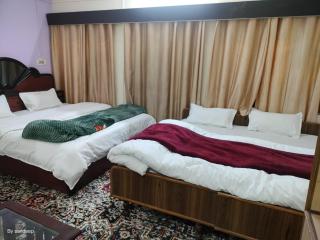 Hotel Acharya Sadan - Jāmb - 2
