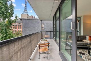 Cozy Urban Retreat 2BR Condo in Downtown Vancouver - Vancouver - 3