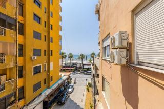 Palm Promenade Retreat by PS - Durrës - 8