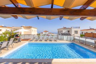 Paradise Cove - Neo Chorio - 6