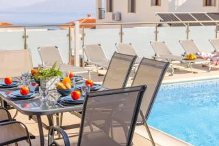 Paradise Cove - Neo Chorio - 4