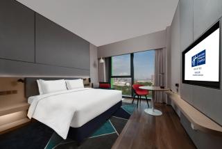 Holiday Inn Express Shenzhen Longhua by IHG - Shenzhen - 9