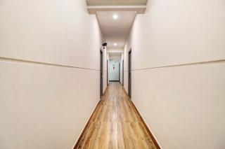 RG Suites EC II - Jāmb - 1