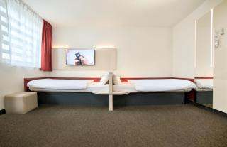 B&B HOTEL Katowice Centrum - Kattowitz - 8