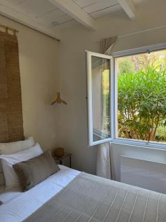 Window On Ramatuelle - Saint-Tropez - 4