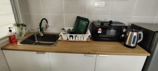 J&K Guesthouse at Harmoni Apartment, Eco Majestic - Beranang - 4