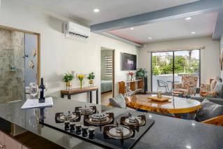 Promo! 2BR-Pool-Views-King Bed-Walk 2 Beach-5 Star Area - Mazatlán - 0