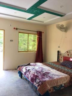 Rose in Rock Hotel And Guest House Sabri Waterfall - - 8