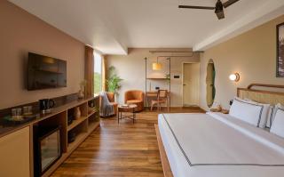 Minimalist - The Varanasi Edit - 6