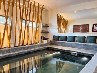 Tropical Townhouse 3 Bedrooms Seminyak - 9