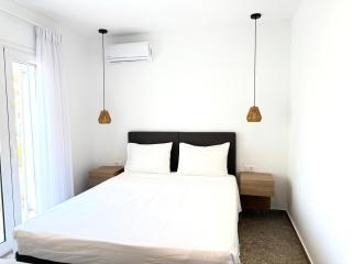 Sakellis Home 1- Steps to Beach & Town - Kardamena - 4