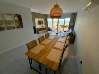 Views, Comfort and Location - Marbella - 7