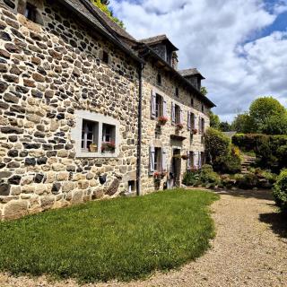 Le Mas de Rigoulac 5 Chambres d'hotes & SPA sur réservation table d hôtes sauf les mercredis et les dimanches - Bouyssounouse - 9