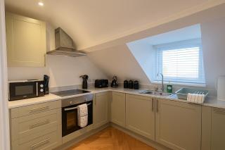 Nestee Serviced Apartments - Central Torquay - Pet Friendly - Harbour Views - Torquay - 7