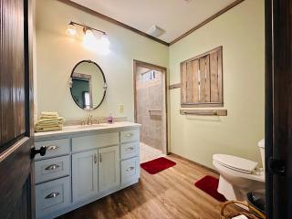 5 Star, scenic and private, Ranch Experience - - 9