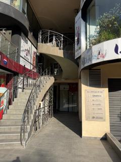 ROOMS FOR RENT NEXT TO CENTER SOFIA in apartment with living & dining room & kitchen - Sofia - 8
