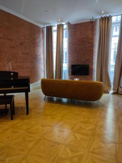 Versailles - Nottingham - 2