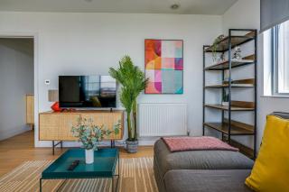 Athera - Walthamstow Central Sub-Penthouse 2 bedroom, 2 bathroom Incredible views! - London - 0