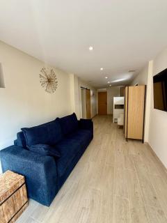 La Maison du Lac sleeps 10 and has air conditioning - Talloires - 5
