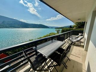 La Maison du Lac sleeps 10 and has air conditioning - Talloires - 4