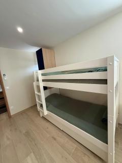 La Maison du Lac sleeps 10 and has air conditioning - Talloires - 2