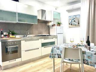 Due passi dal castello a mare - 7