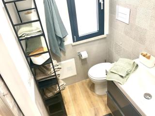 Due passi dal castello a mare - 1