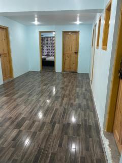 Universal Comfort Guest House - 9