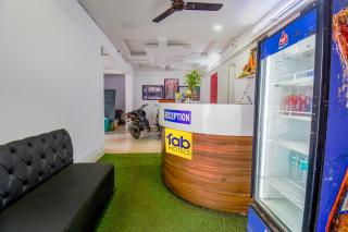 FabHotel Keshava Executive - Nr Mahadji Shinde Chhatri - 6