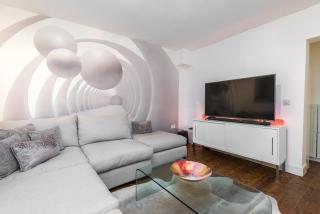 Modern Holyrood Family Retreat - Edinburgh - 9