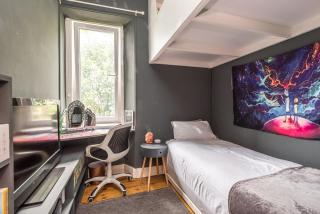 Modern Holyrood Family Retreat - Edinburgh - 3