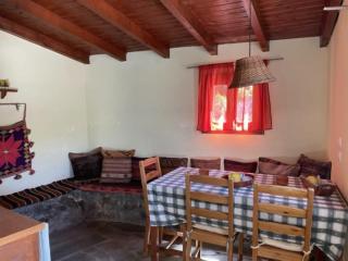 Cozy house in the foot of the volcano Methana - Methana - 8