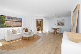 Deluxe Beachfront Escape - Kingscliff - 8