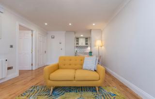 Chic Dockside Retreat - Galway - 7