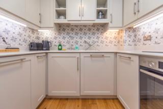 Chic Dockside Retreat - Galway - 2