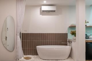 HanoianHearths- NH3 - Center - Projector&BathTub - Hanoi - 7
