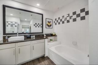 Modern 2 bd in heart of SoCo Austin - Austin - 3