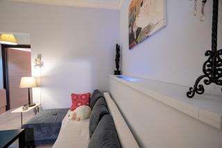 Top-Floor Apt with Private Patio- Nea Ionia by ΜΡS - 5