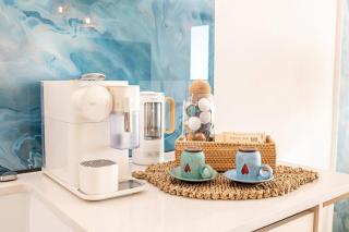 Bohemian 1BR Parking & SeaView - 5