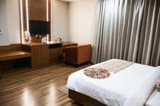 HHW Buddha Lineage - 2