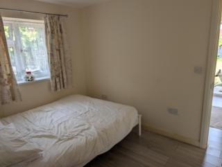Cosy, self-contained annexe - 8