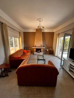 Marys Home Eretria - 2