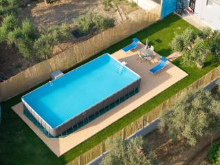Kamares Calm & Comfort By Greece Apartments - Kamárai - 0